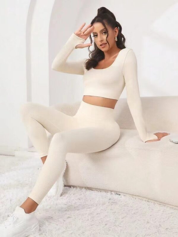 New Thread Seamless Long Sleeve Hip Lifting Trousers Yoga Suit - Image 3