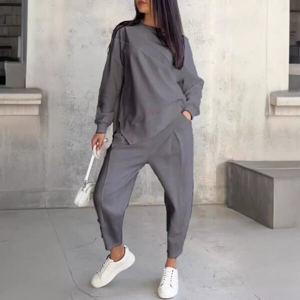 Women's Round Neck Loose And Irregular Long-sleeve Sweater Set - Image 3