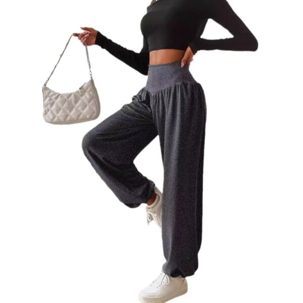 Women's Solid Color Breathable And Hanging Sports Pants - Image 3
