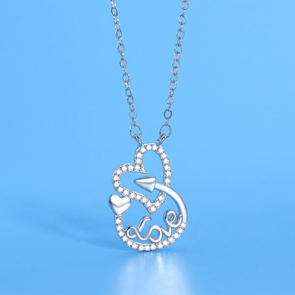 Heart Shaped Hollow Jeweled Necklace - Image 4