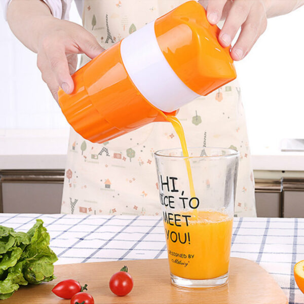 Manual And Portable 300ML Orange Lemon Juicer - Image 8